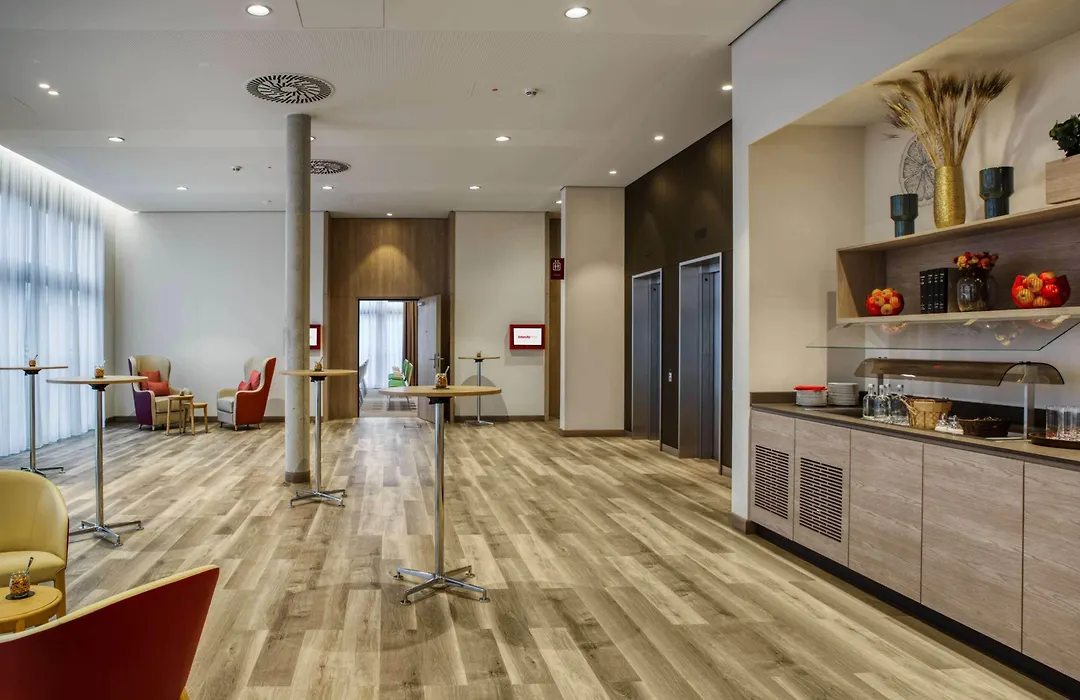 IntercityHotel Wiesbaden-1